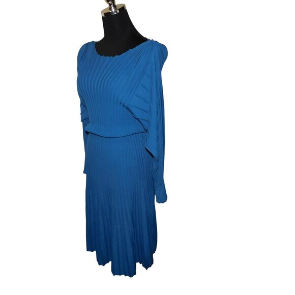 Trina Turk Ava Pleated Sweater Dress Dolan Sleeve Gorgeous Blue - Picture 2 of 8